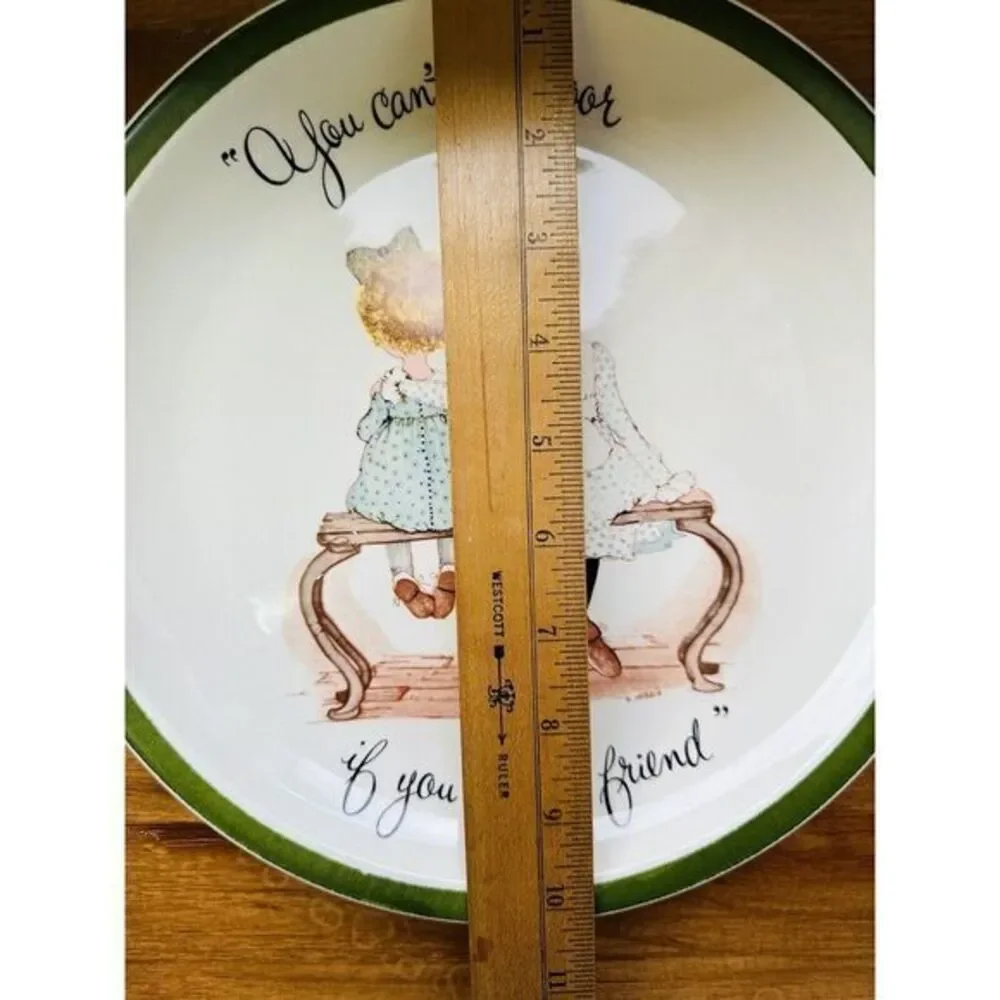 1972 Holly Hobbie Collector Plate 